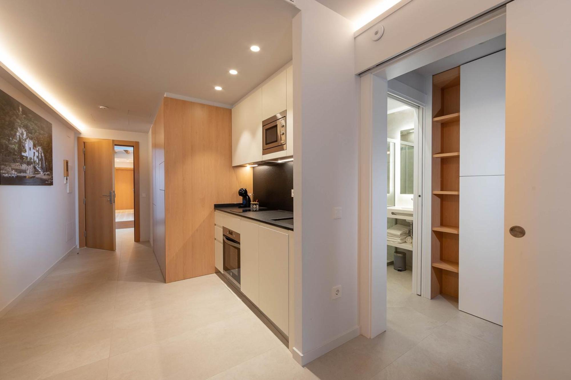 C&C Apartments Figueres  Bagian luar foto