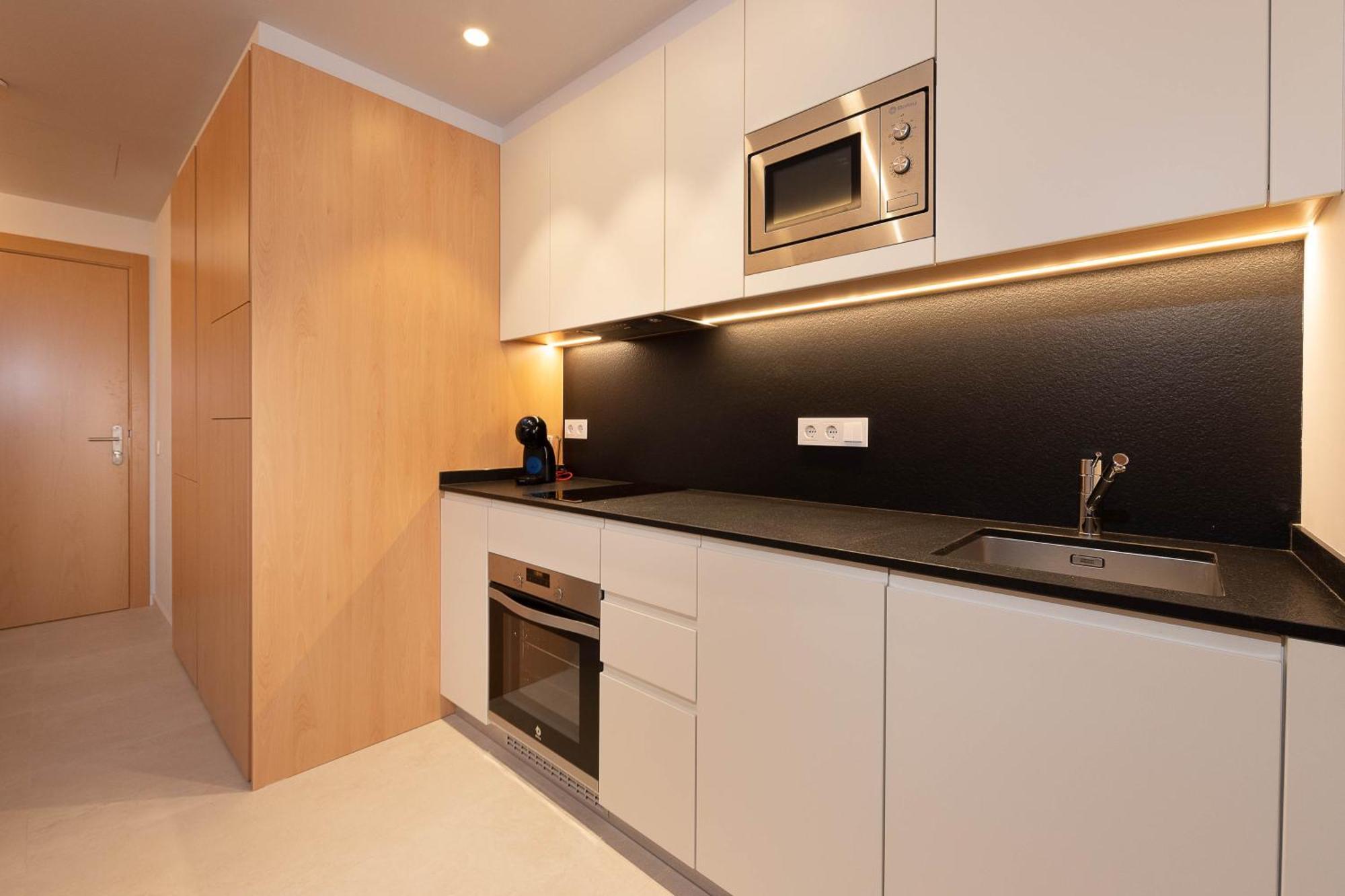 C&C Apartments Figueres  Bagian luar foto