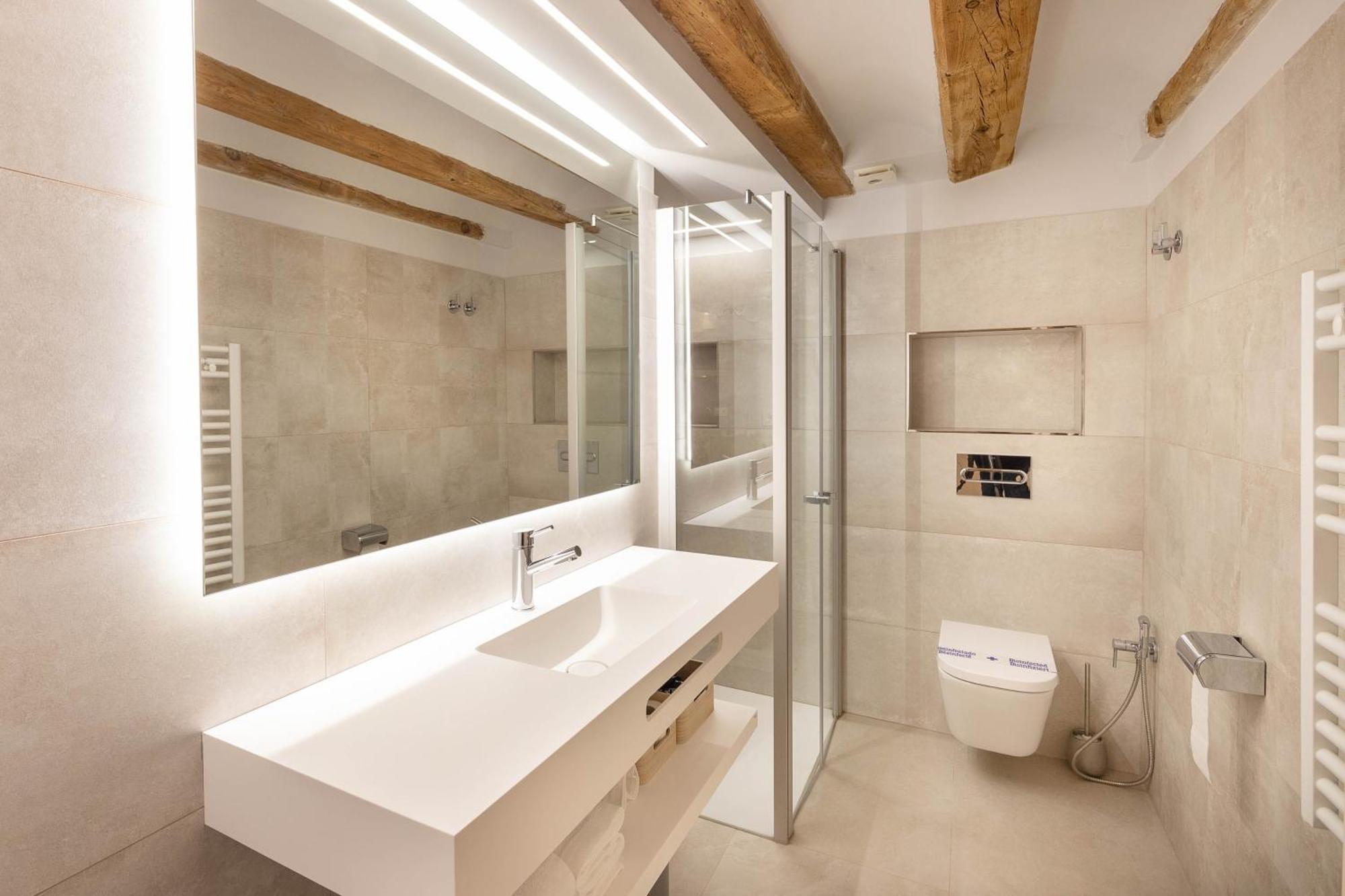 C&C Apartments Figueres  Bagian luar foto
