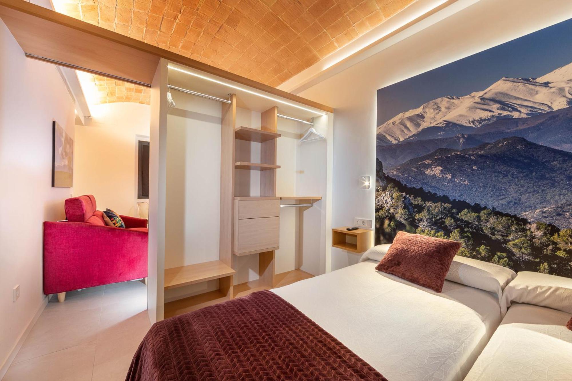 C&C Apartments Figueres  Bagian luar foto