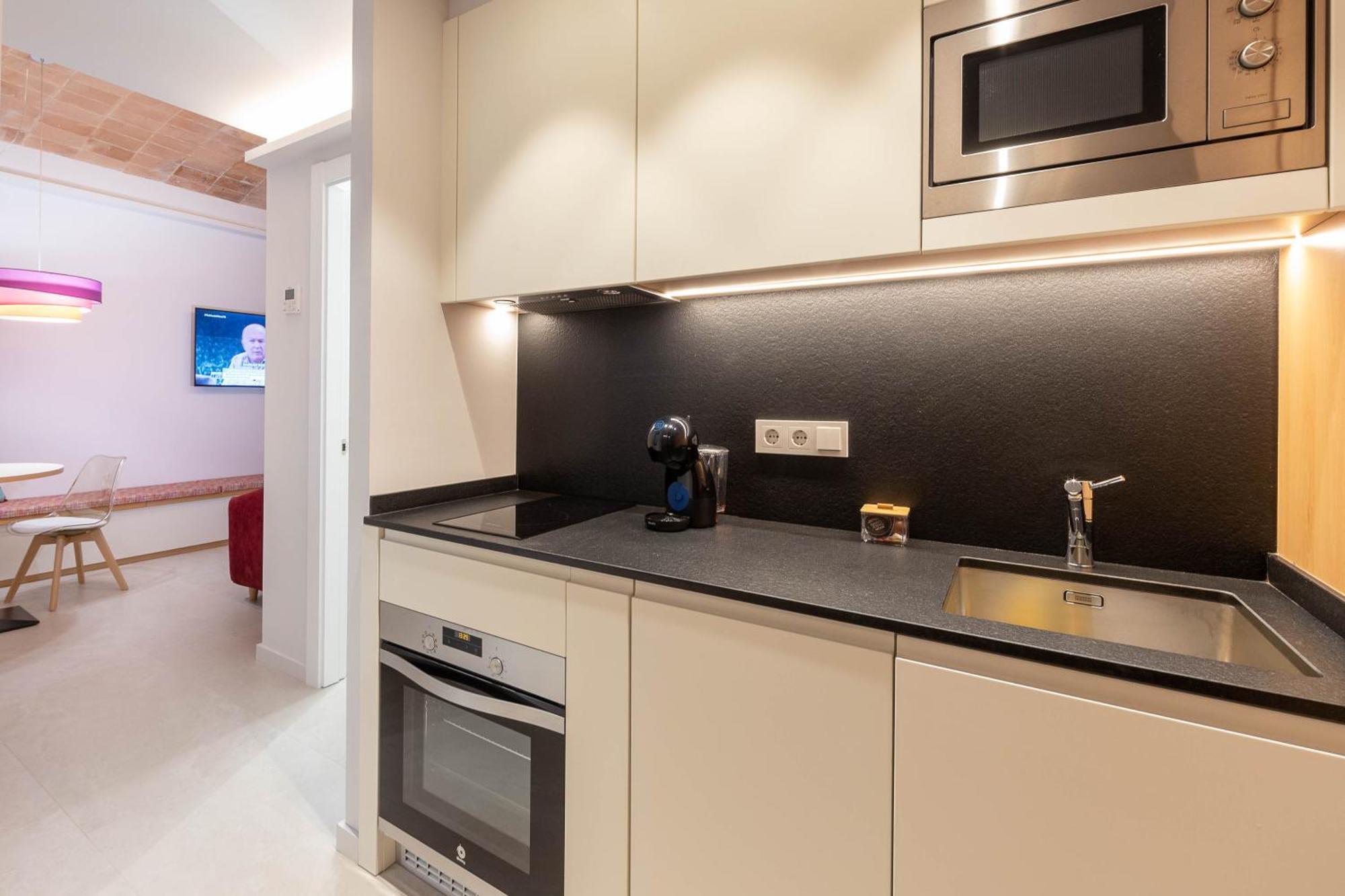 C&C Apartments Figueres  Bagian luar foto