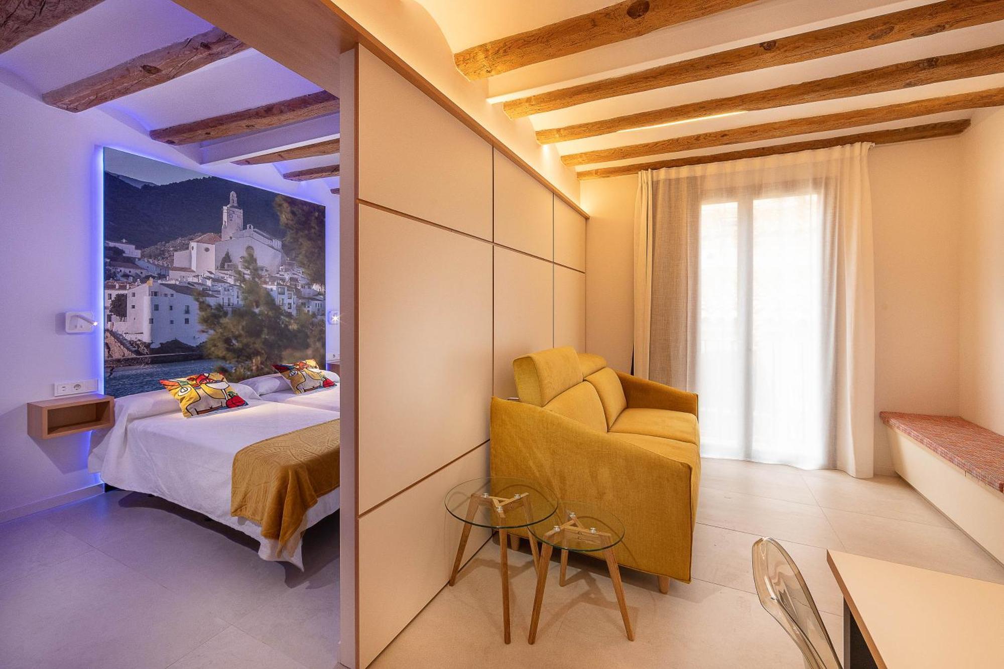 C&C Apartments Figueres  Bagian luar foto