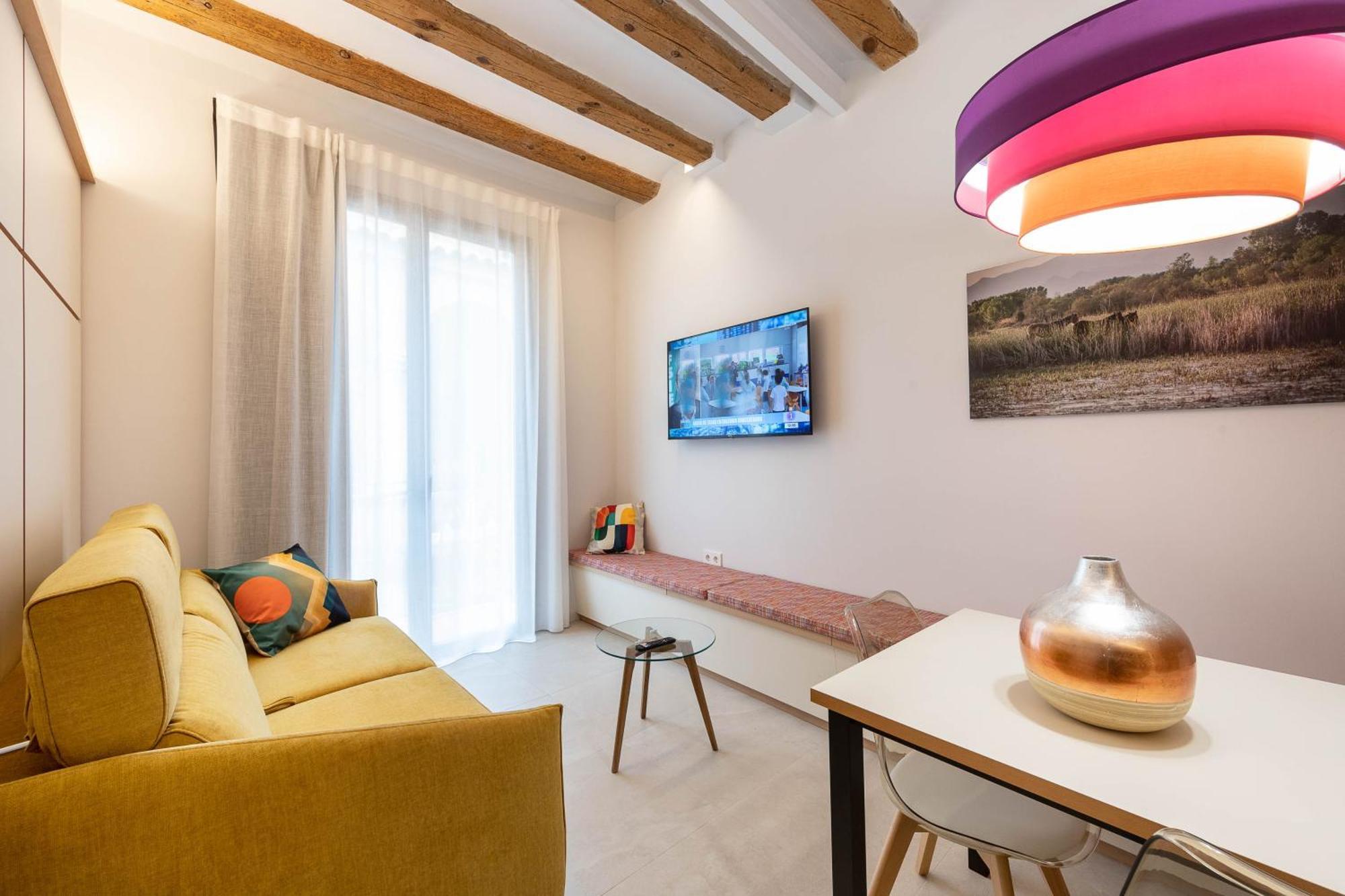 C&C Apartments Figueres  Bagian luar foto