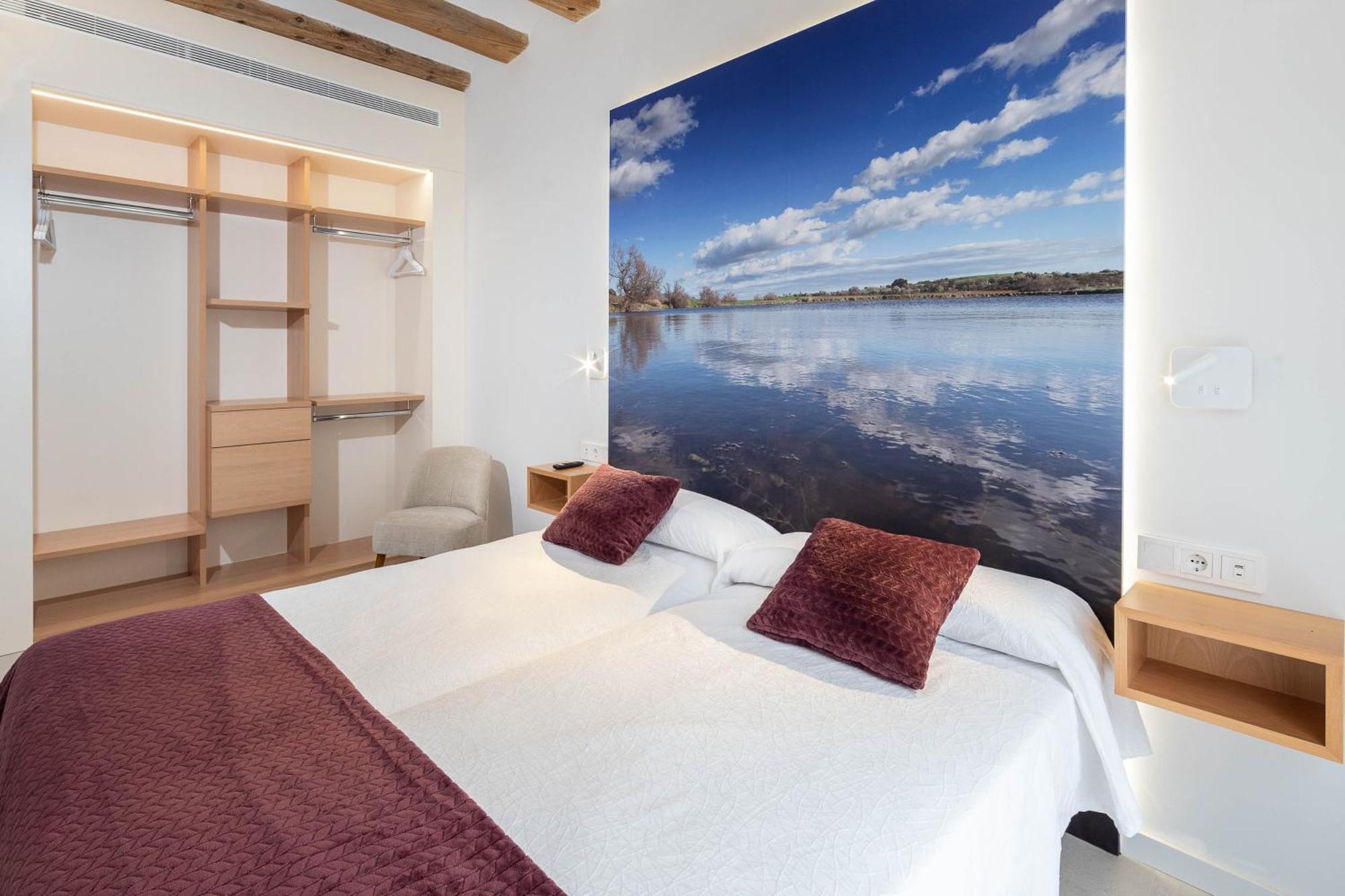 C&C Apartments Figueres  Bagian luar foto